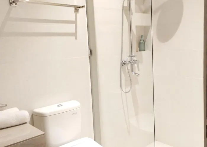 Ayu 2 3*